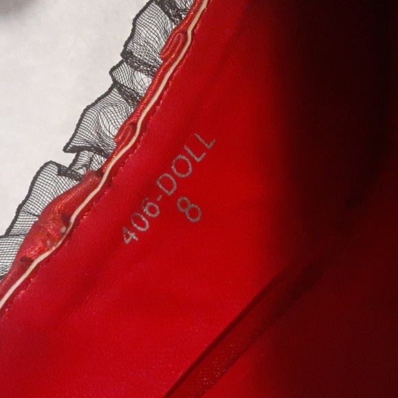 Shoes - Picture 3 of 5